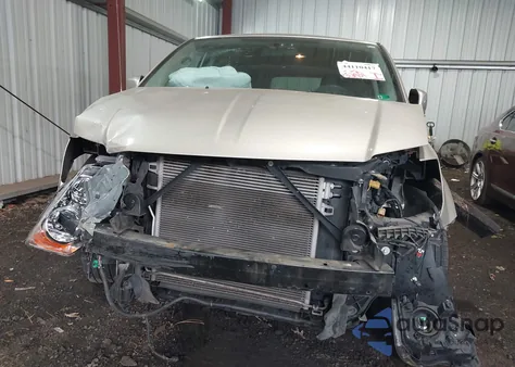 2013 Dodge Grand Caravan Sxt из США, поврежденный, VIN 2C4RDGCG2DR649713